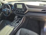 2021 Toyota Highlander XLE Oshkosh WI