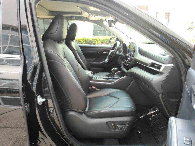 2021 Toyota Highlander XLE Plano TX