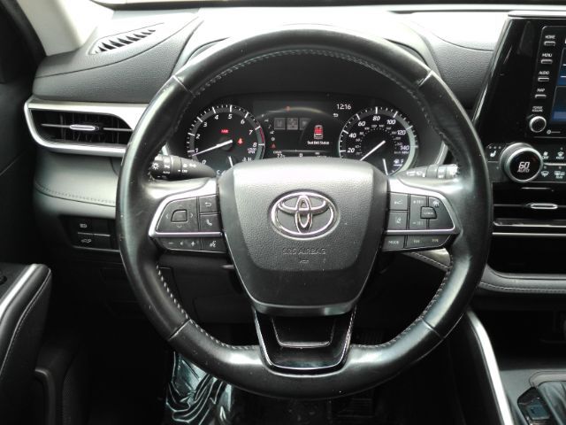 2021 Toyota Highlander XLE Plano TX