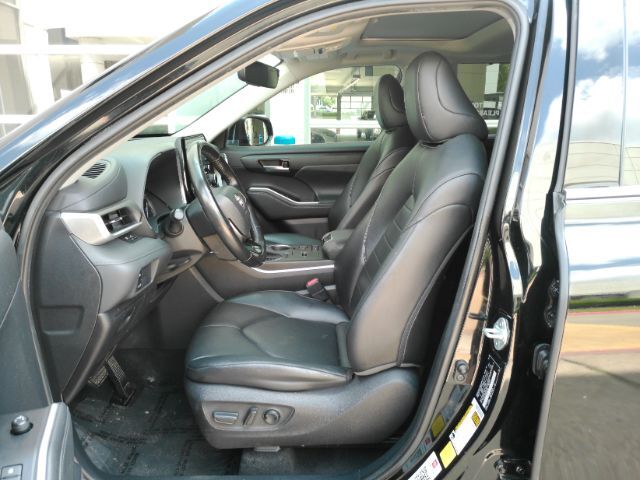 2021 Toyota Highlander XLE Plano TX
