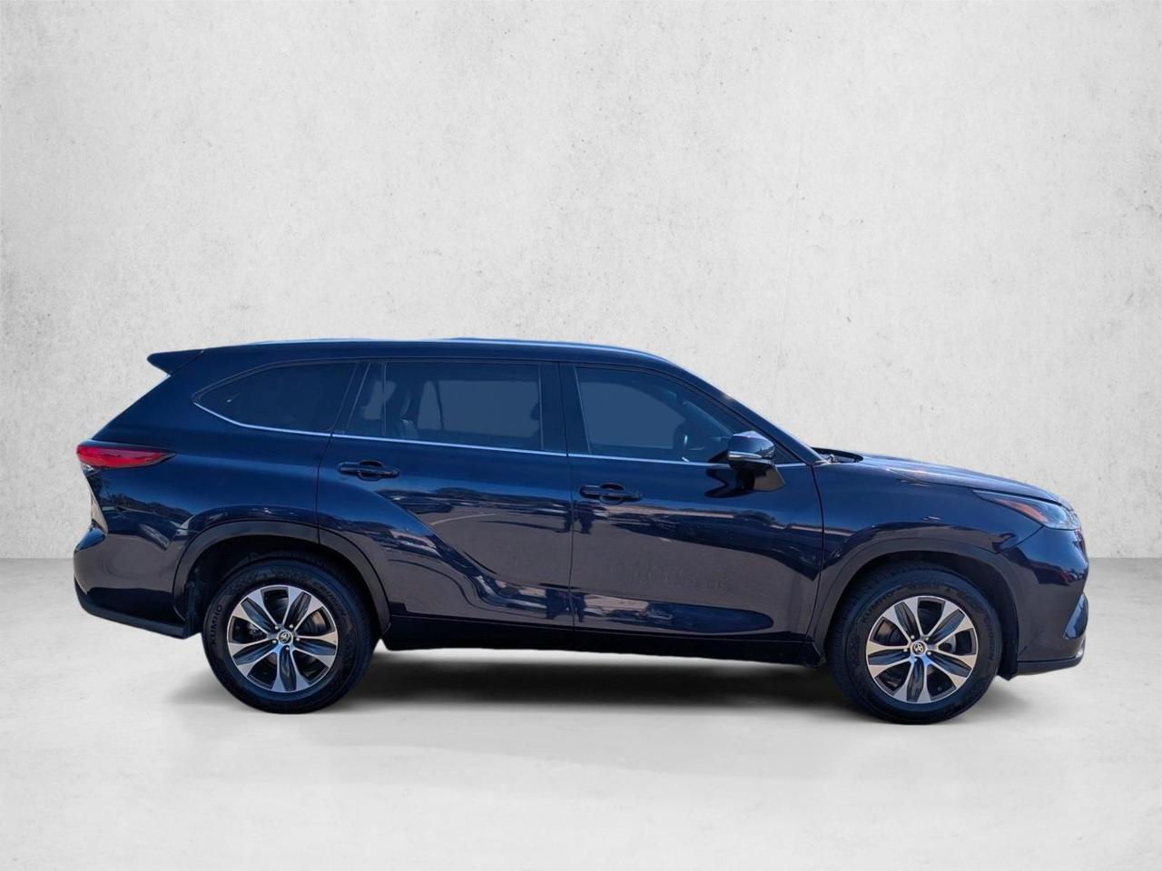 2021 Toyota Highlander XLE Roseville CA