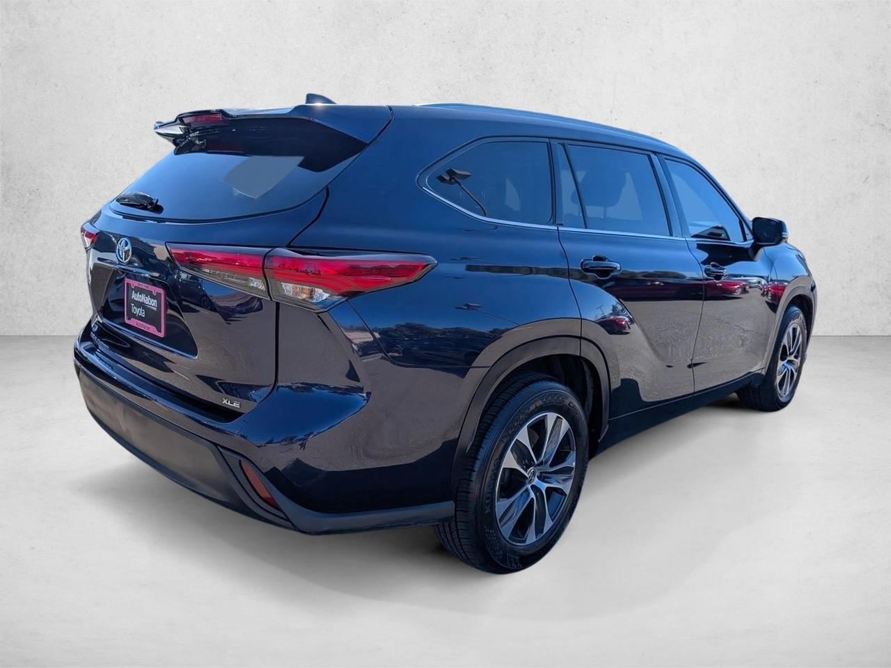 2021 Toyota Highlander XLE Roseville CA