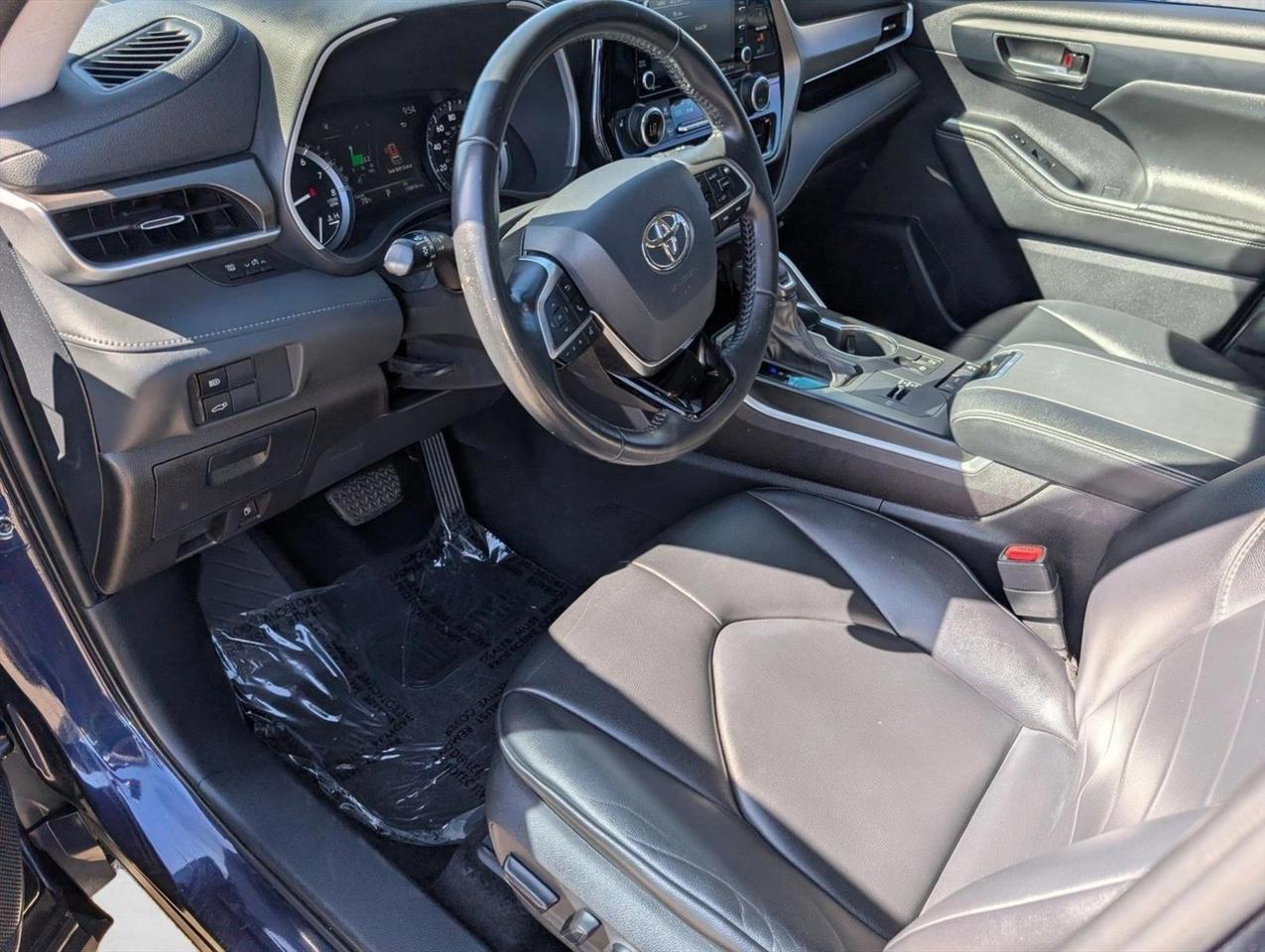 2021 Toyota Highlander XLE Roseville CA