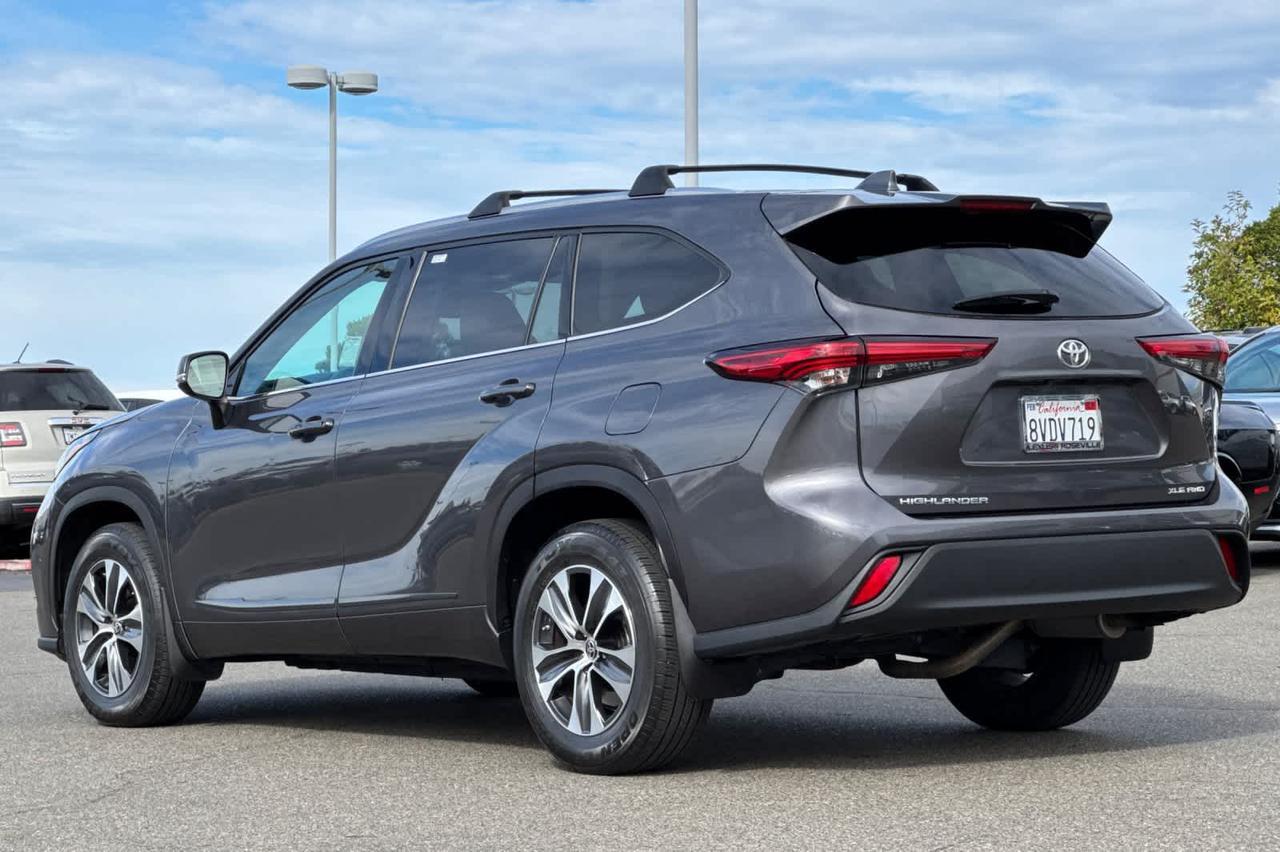 2021 Toyota Highlander XLE Roseville CA