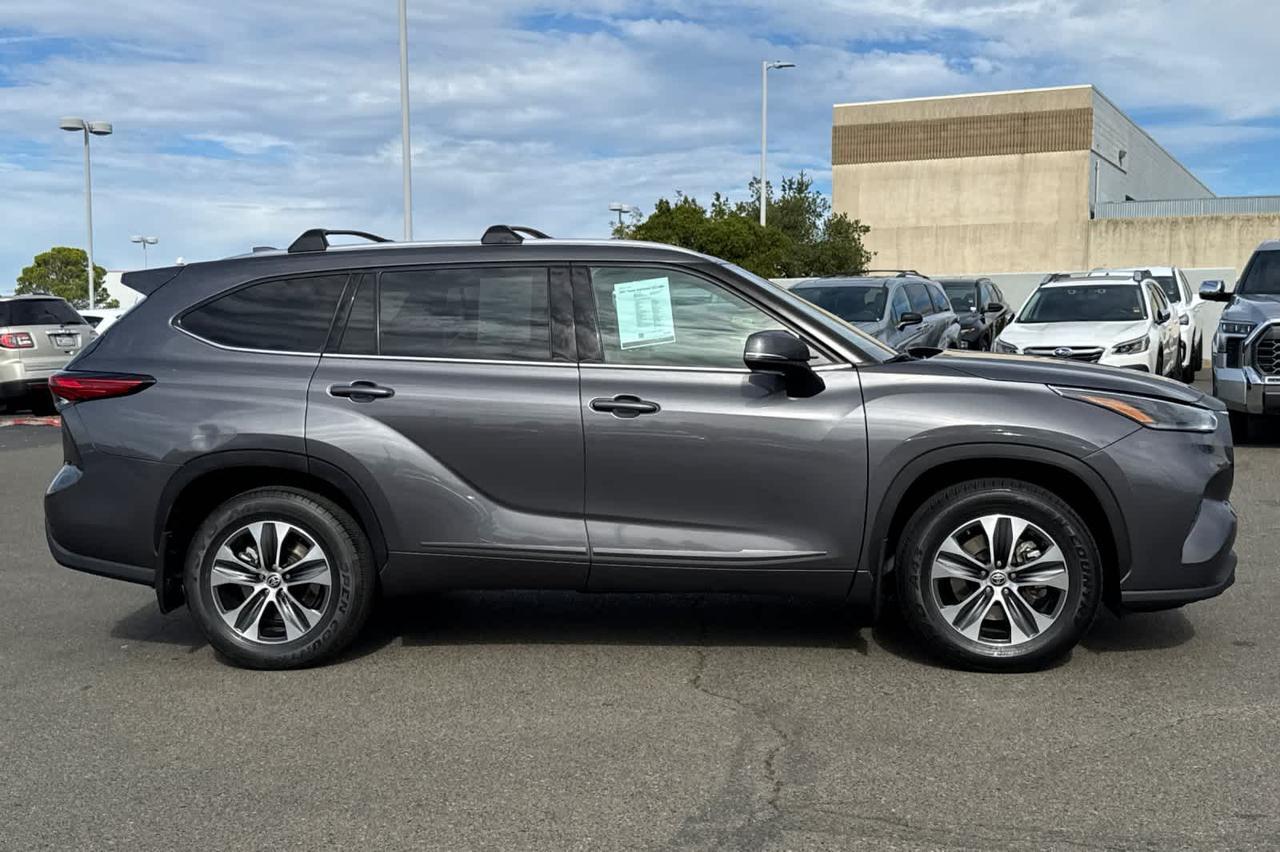 2021 Toyota Highlander XLE Roseville CA