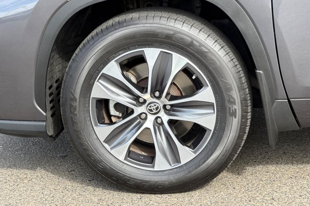 2021 Toyota Highlander XLE Roseville CA