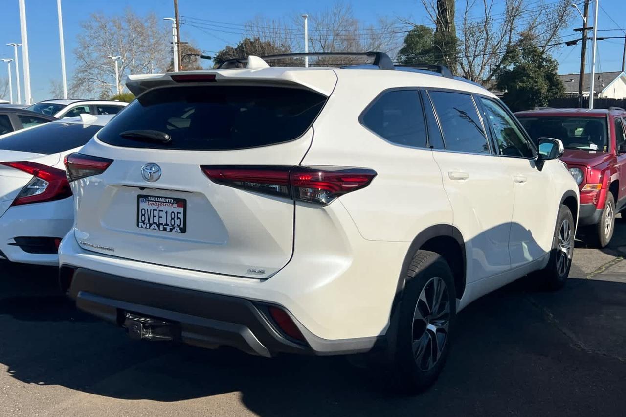 2021 Toyota Highlander XLE