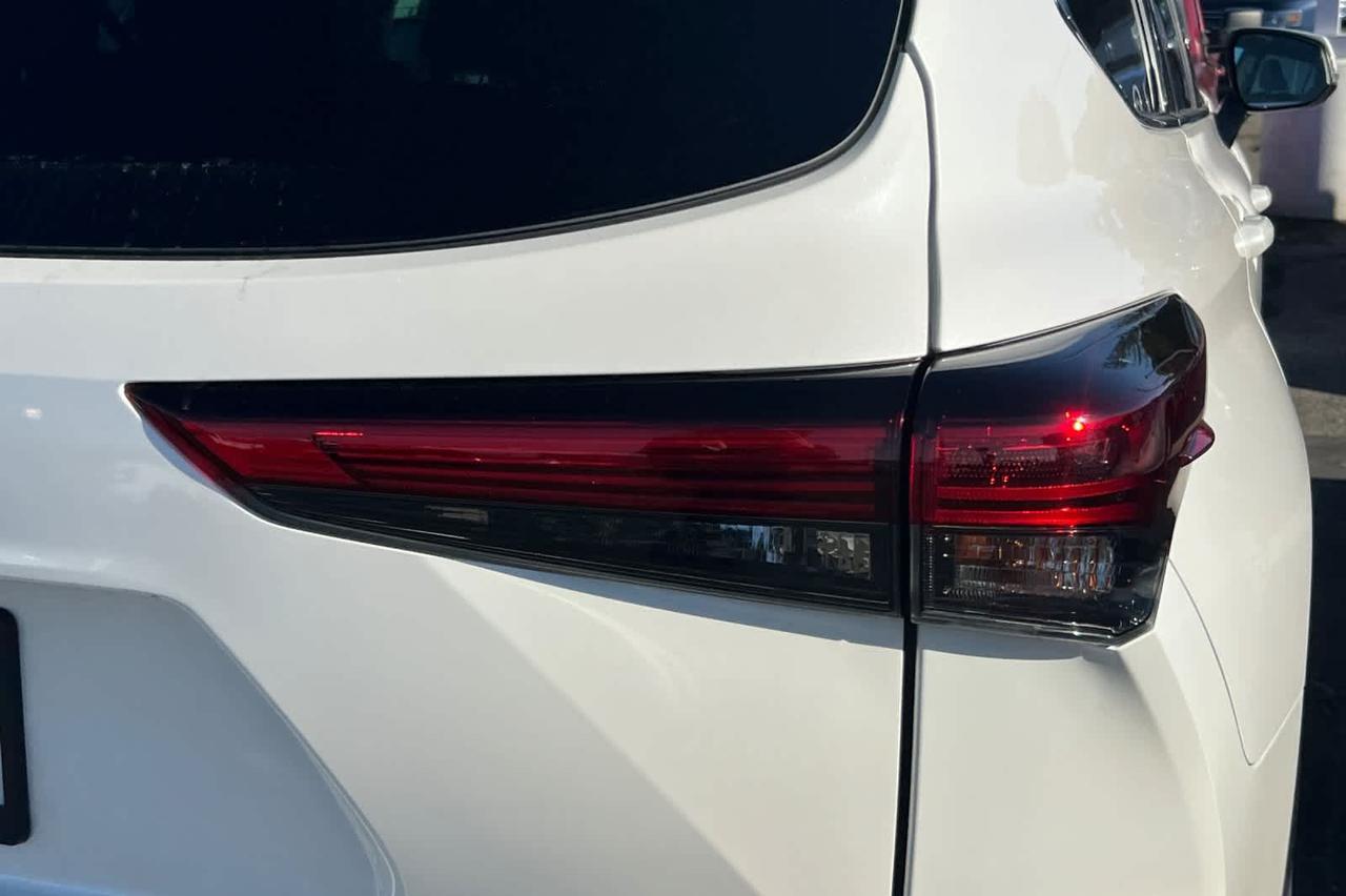 2021 Toyota Highlander XLE Roseville CA