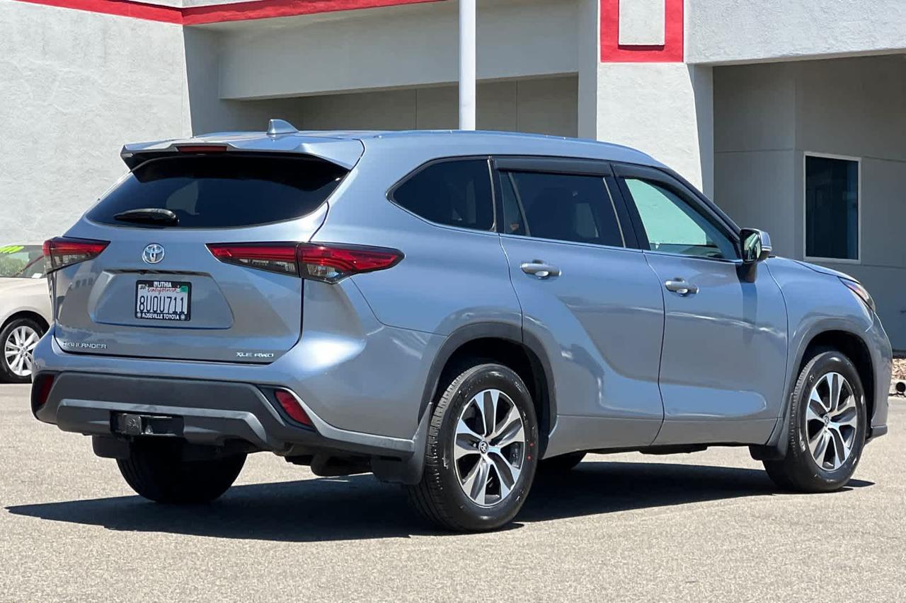 2021 Toyota Highlander XLE