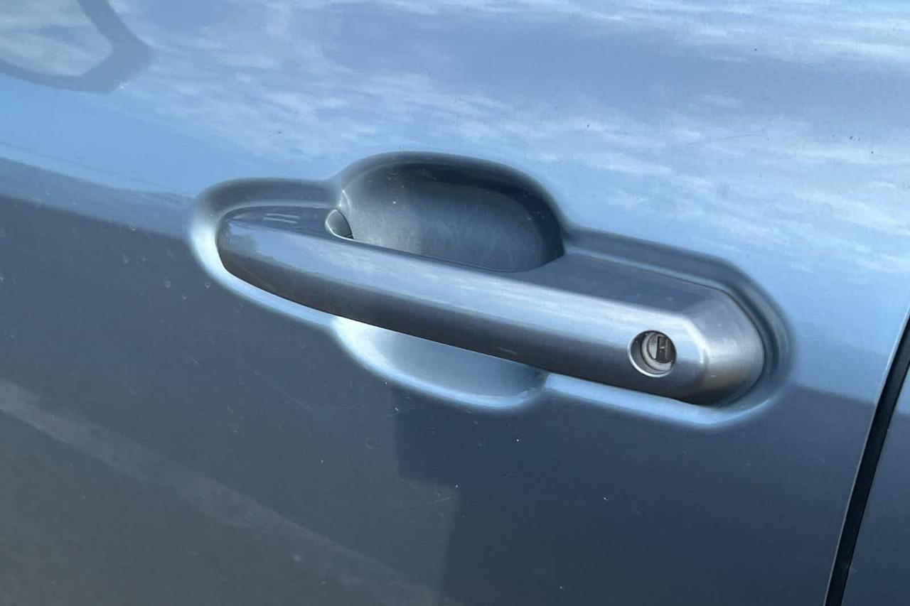 2021 Toyota Highlander XLE Roseville CA