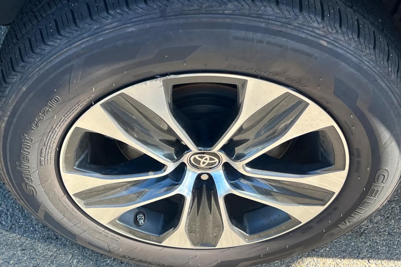 2021 Toyota Highlander XLE Roseville CA