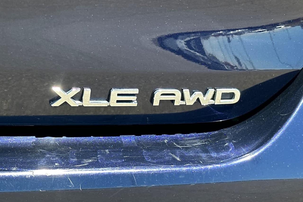 2021 Toyota Highlander XLE Roseville CA