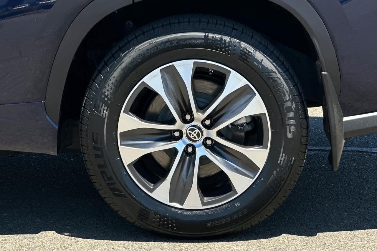 2021 Toyota Highlander XLE Roseville CA