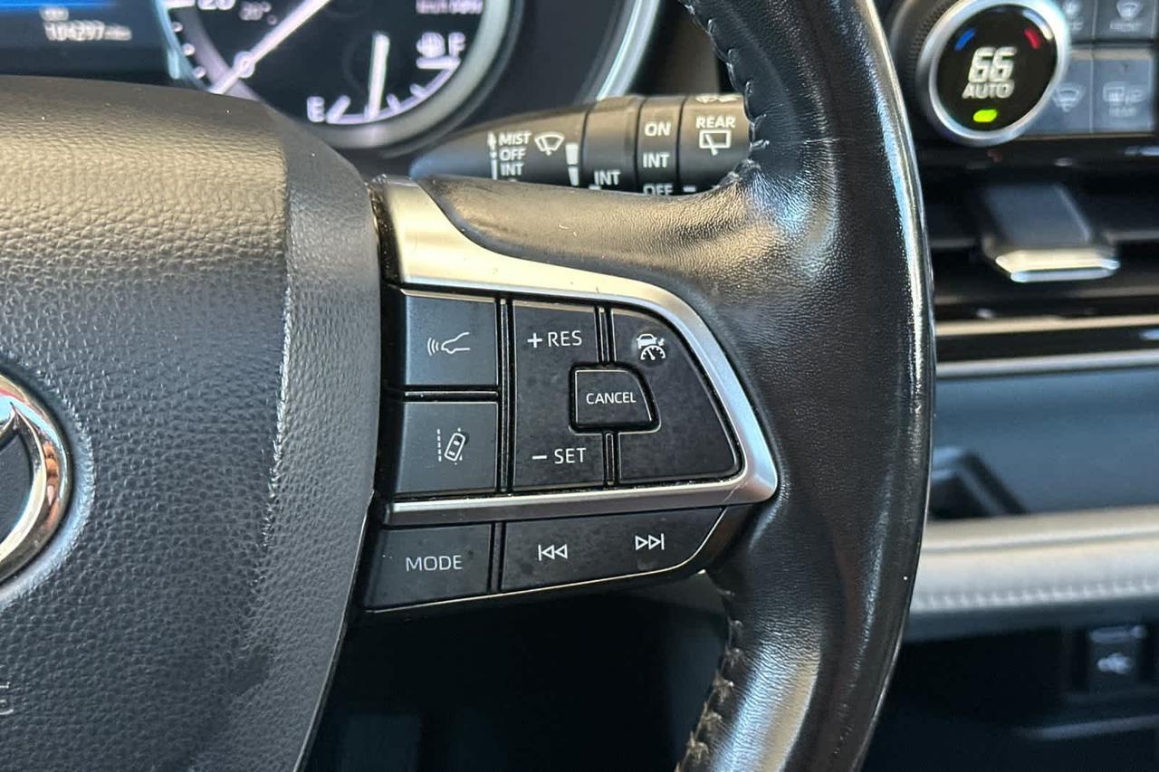 2021 Toyota Highlander XLE Roseville CA