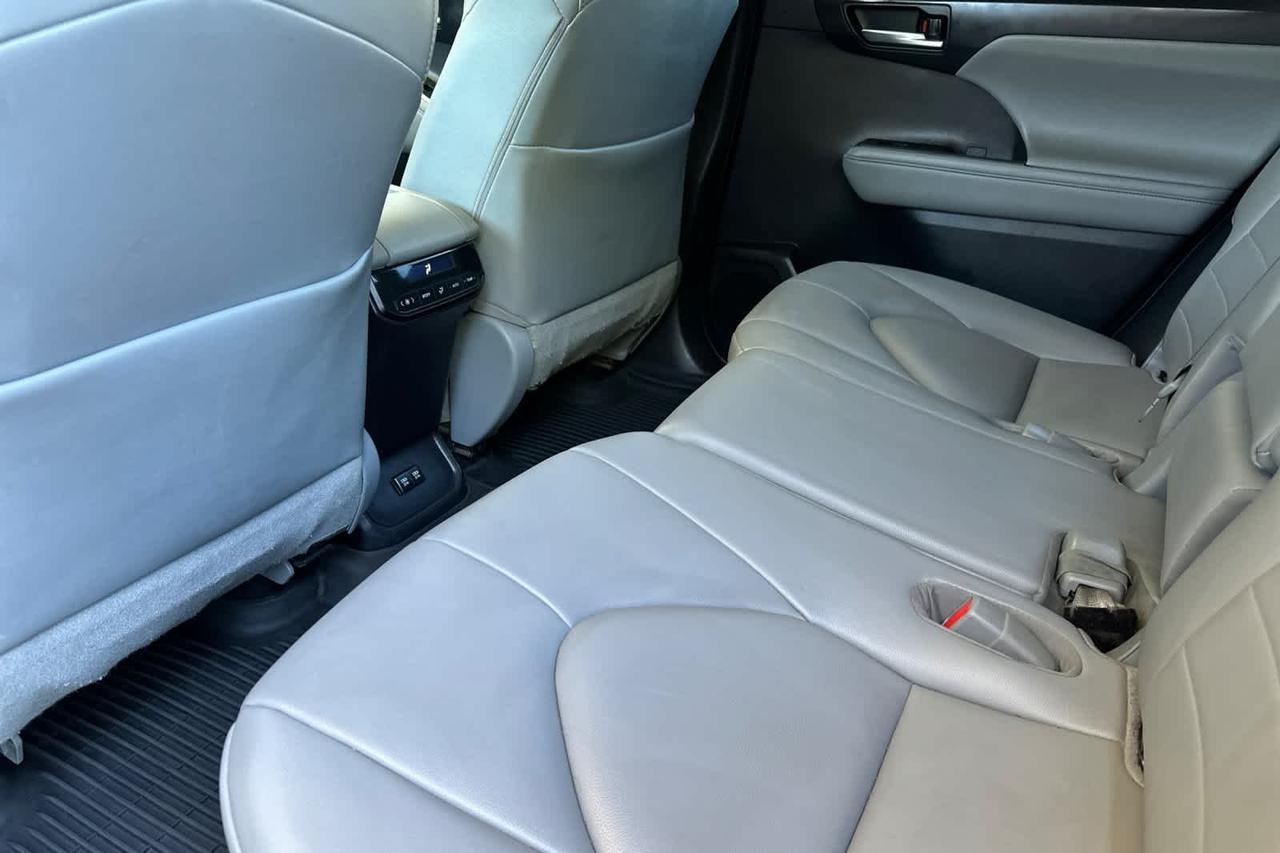 2021 Toyota Highlander XLE Roseville CA