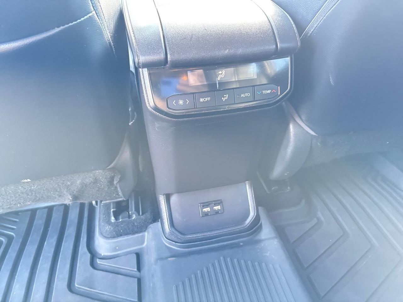 2021 Toyota Highlander XLE New Braunfels TX