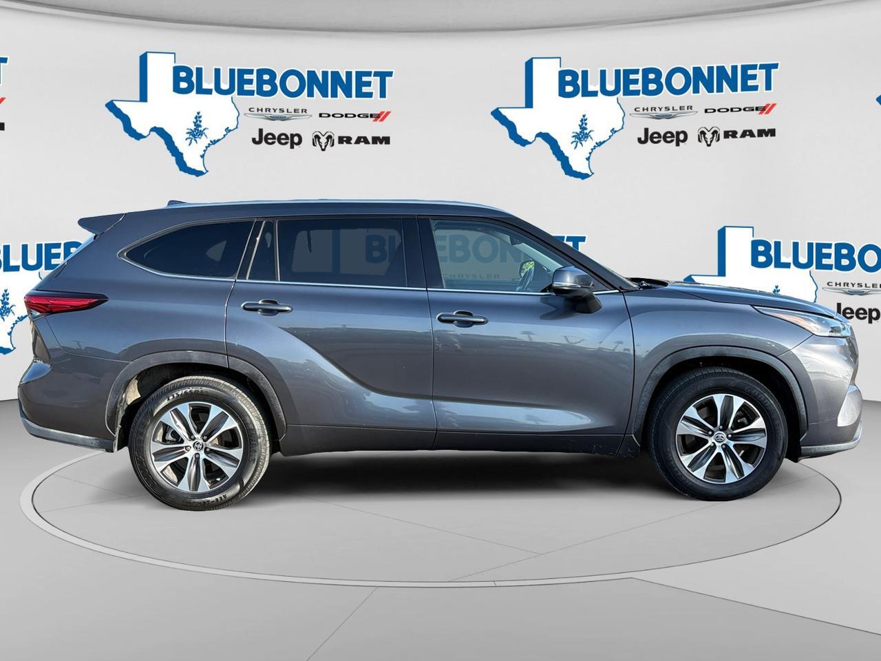 2021 Toyota Highlander XLE New Braunfels TX