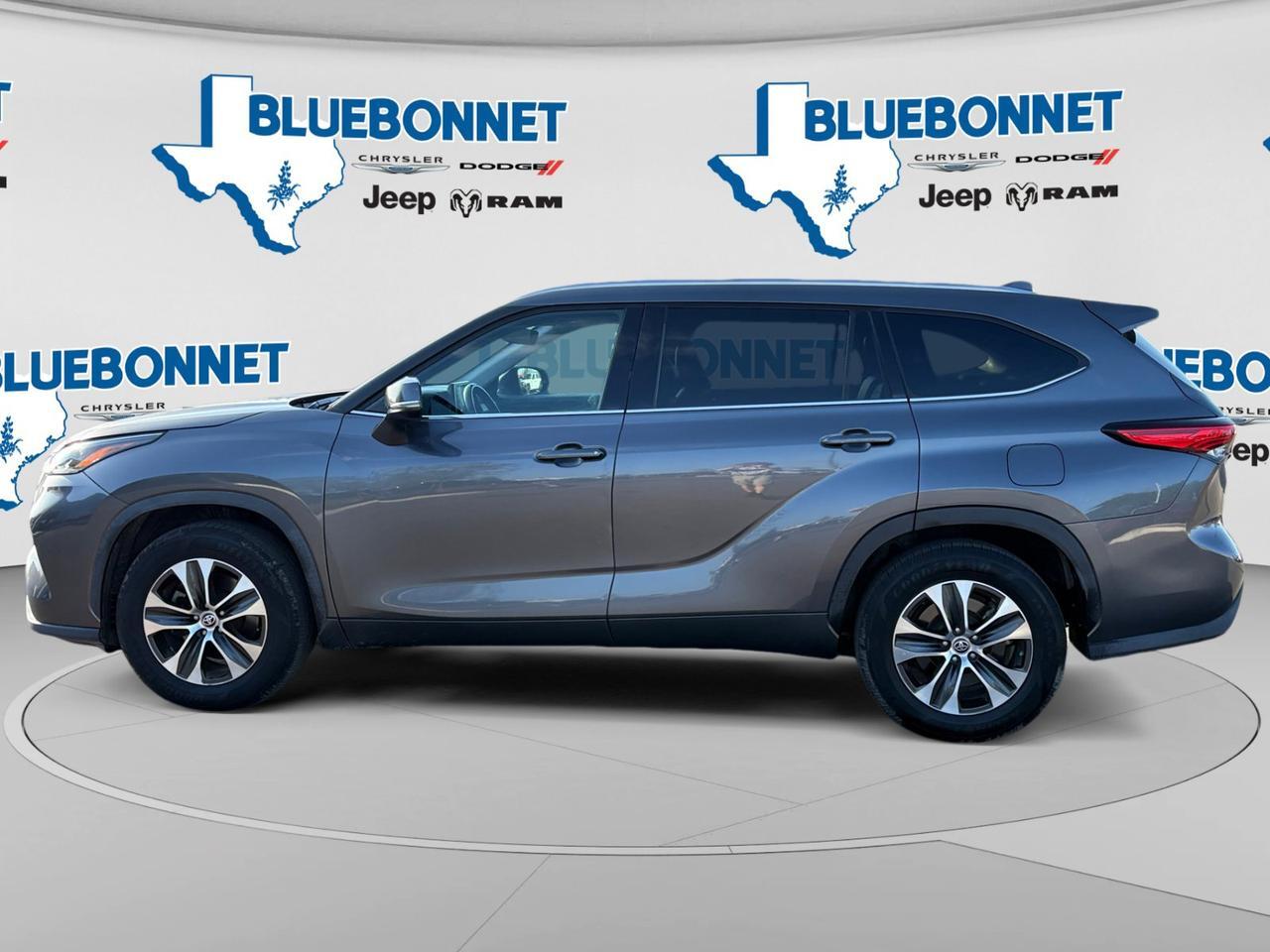 2021 Toyota Highlander XLE New Braunfels TX