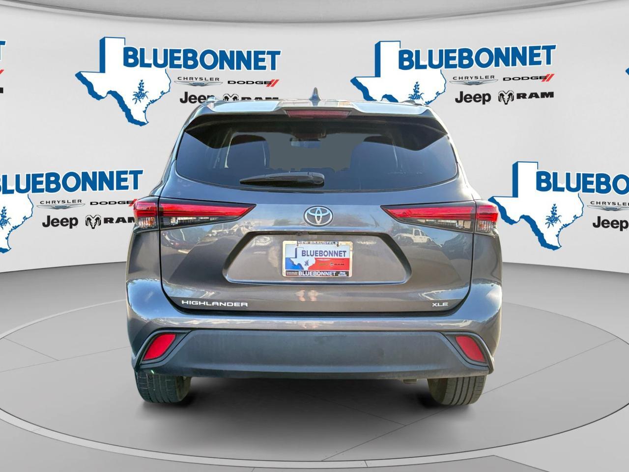 2021 Toyota Highlander XLE New Braunfels TX