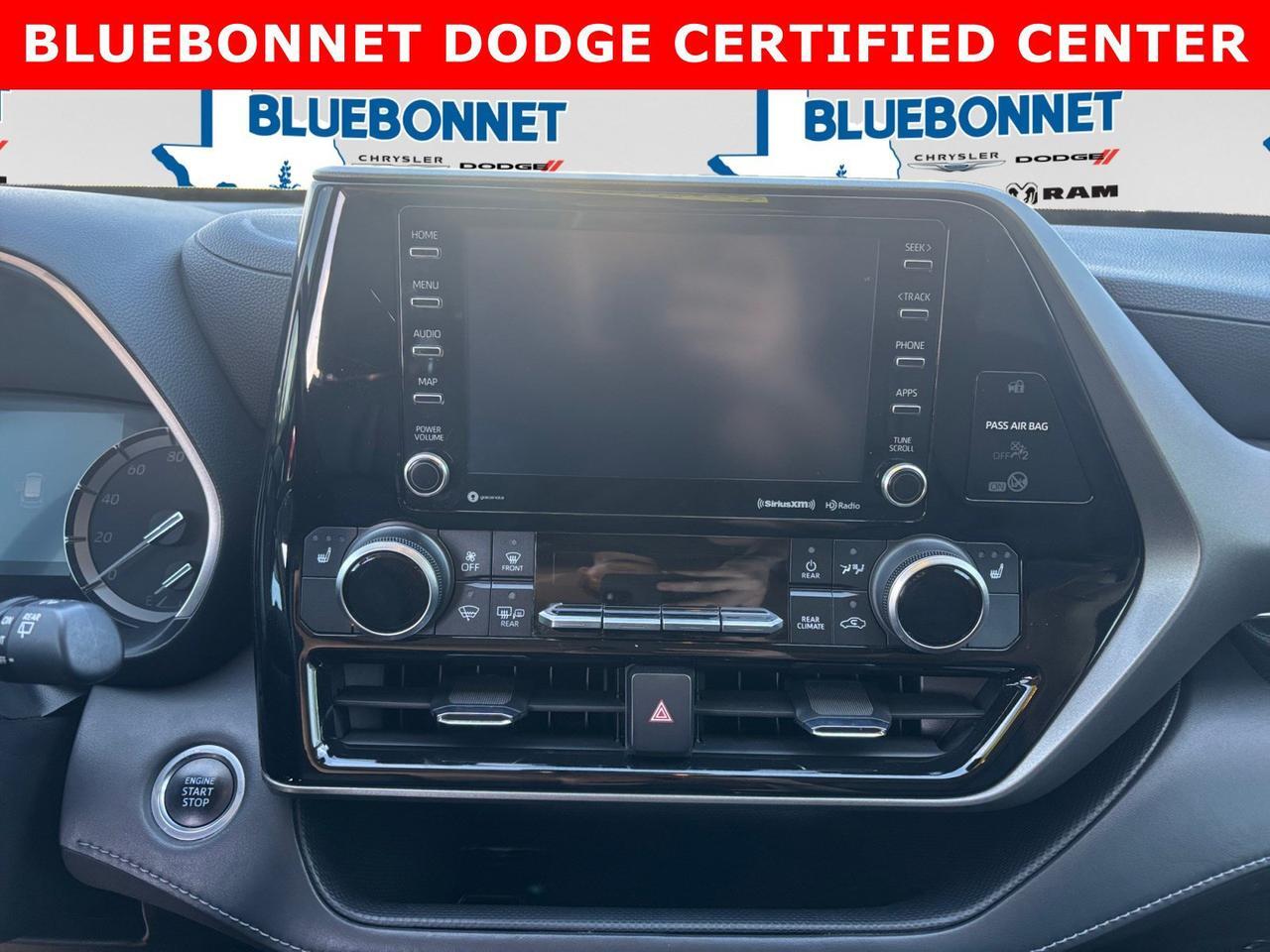 2021 Toyota Highlander XLE New Braunfels TX