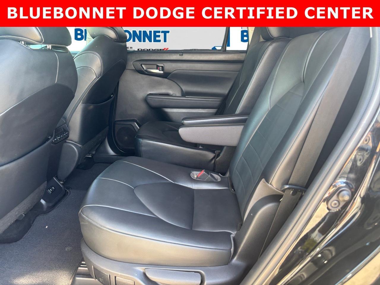 2021 Toyota Highlander XLE New Braunfels TX