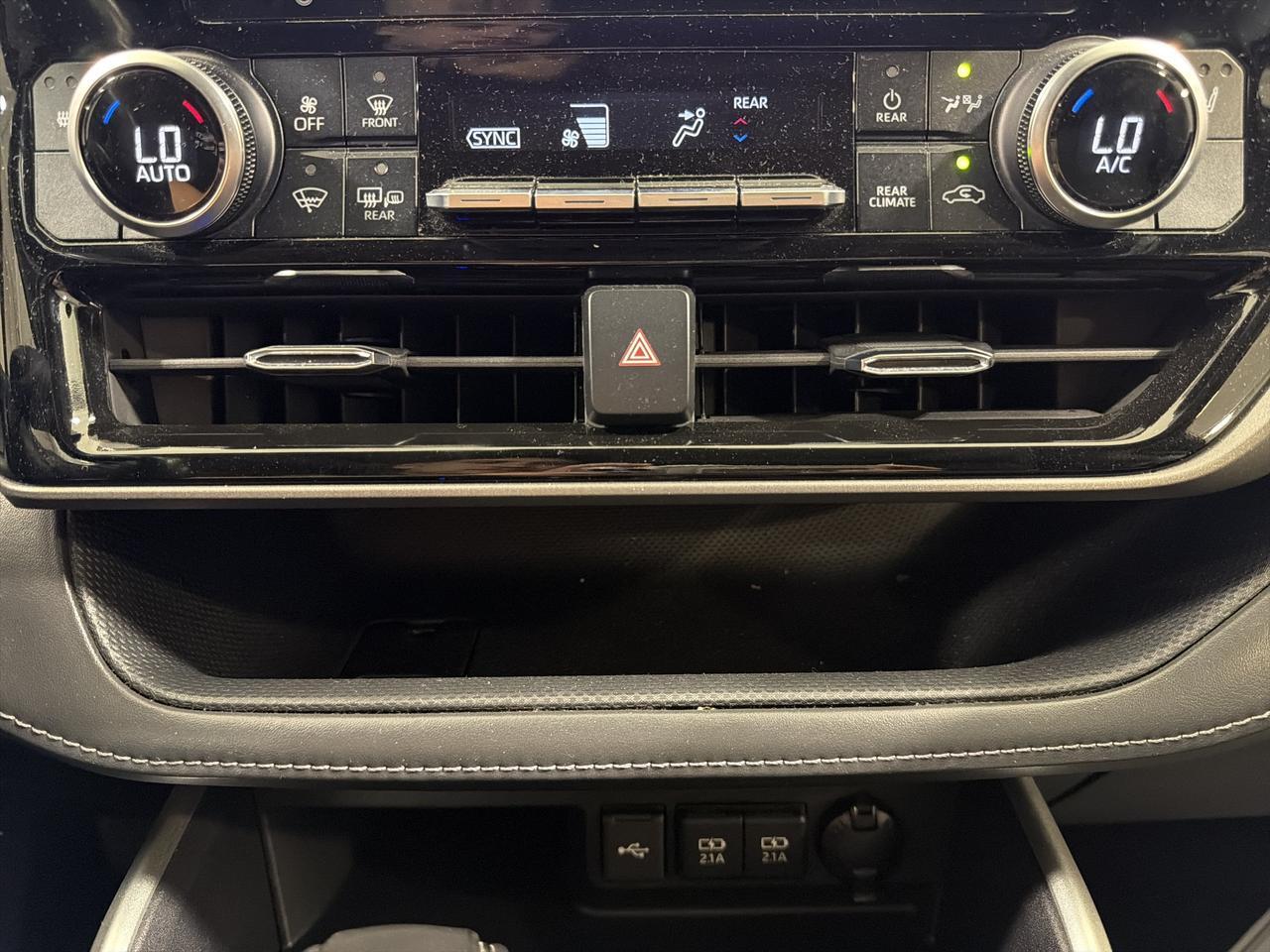 2021 Toyota Highlander XLE San Antonio TX