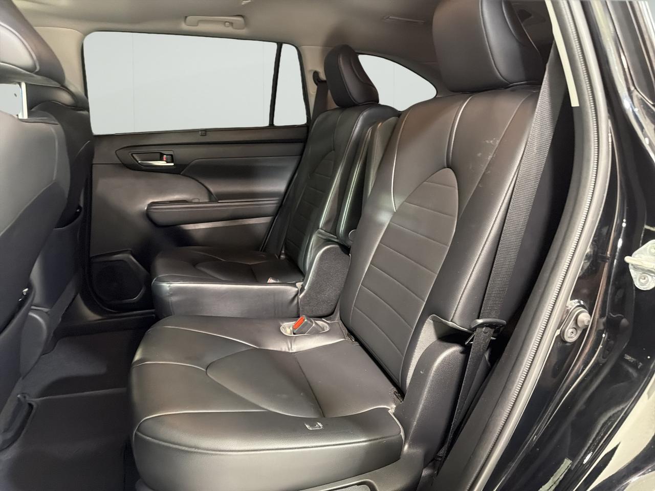 2021 Toyota Highlander XLE San Antonio TX