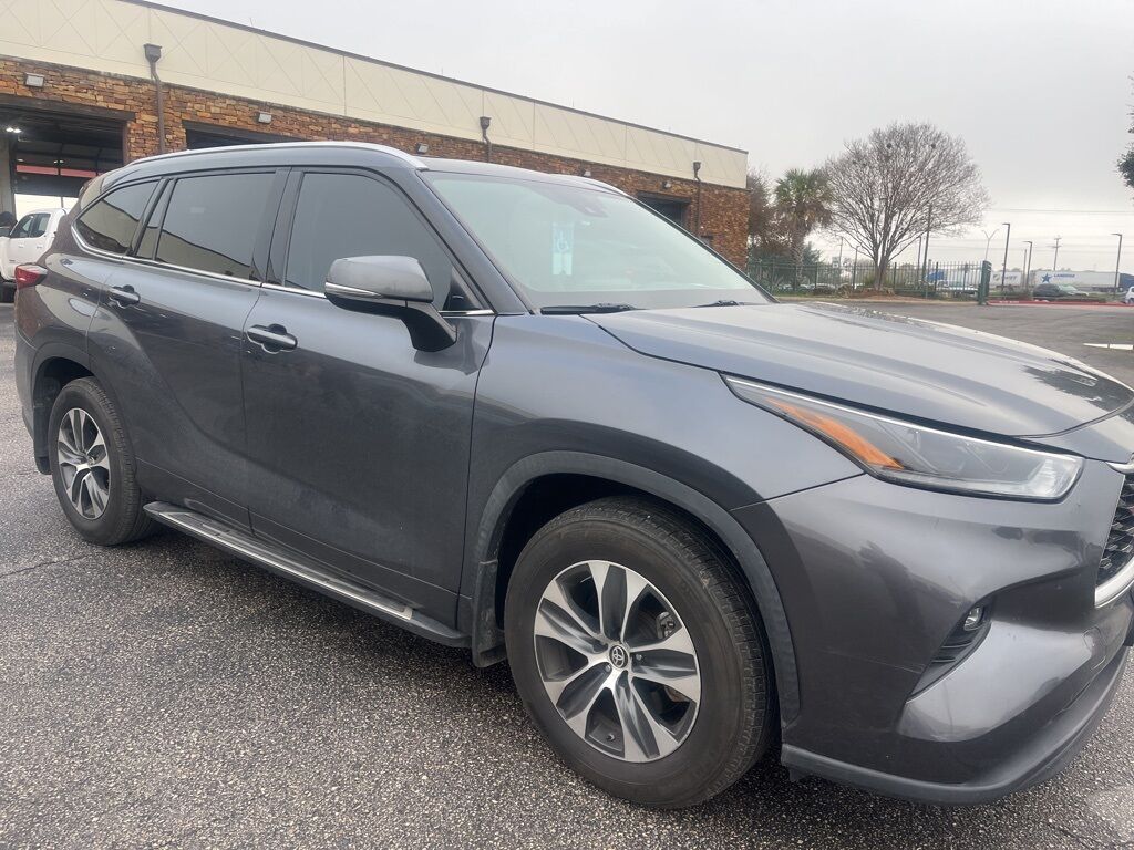 2021 Toyota Highlander