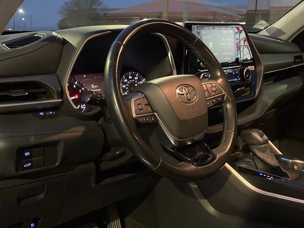 2021 Toyota Highlander XLE San Antonio TX
