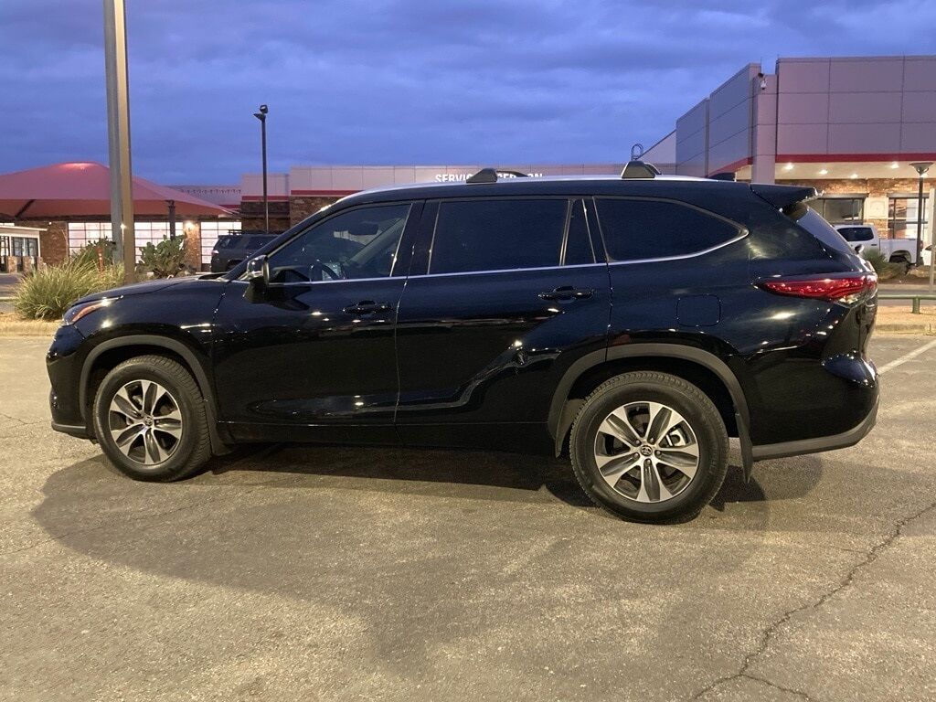 2021 Toyota Highlander XLE San Antonio TX