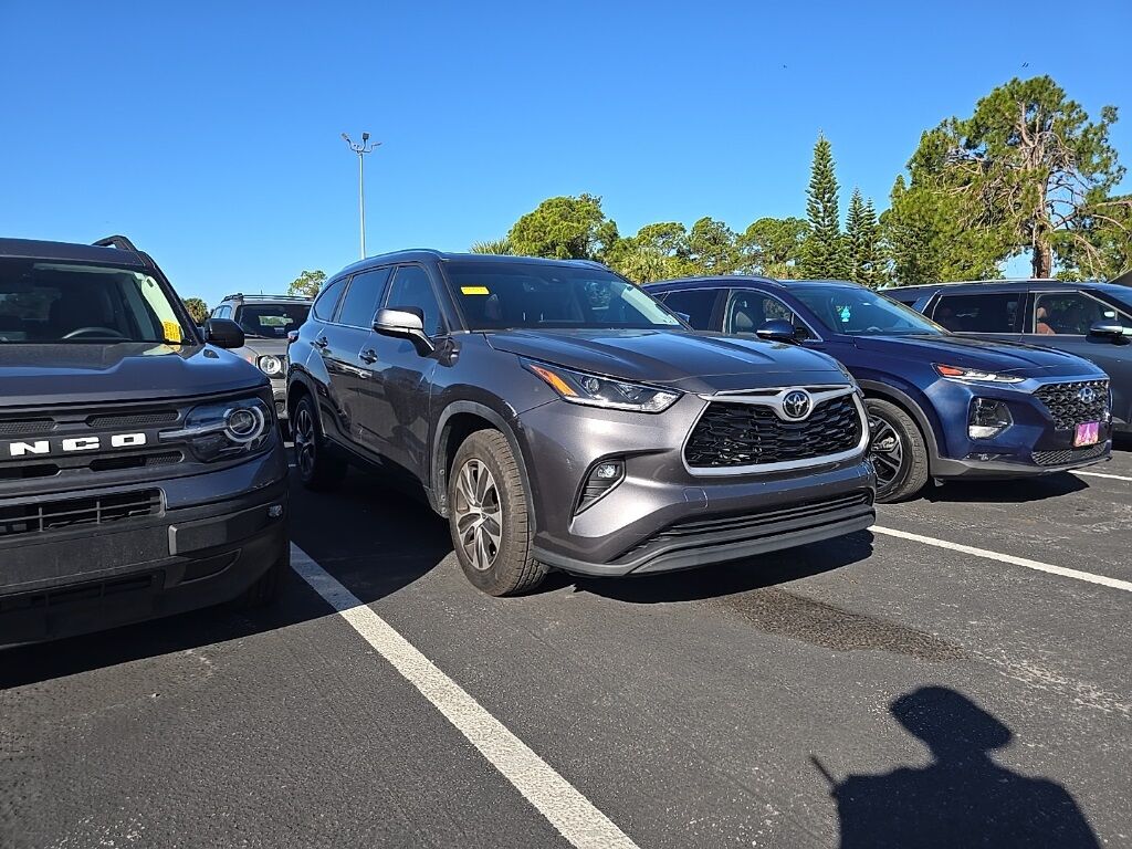 2021 Toyota Highlander XLE San Clemente CA