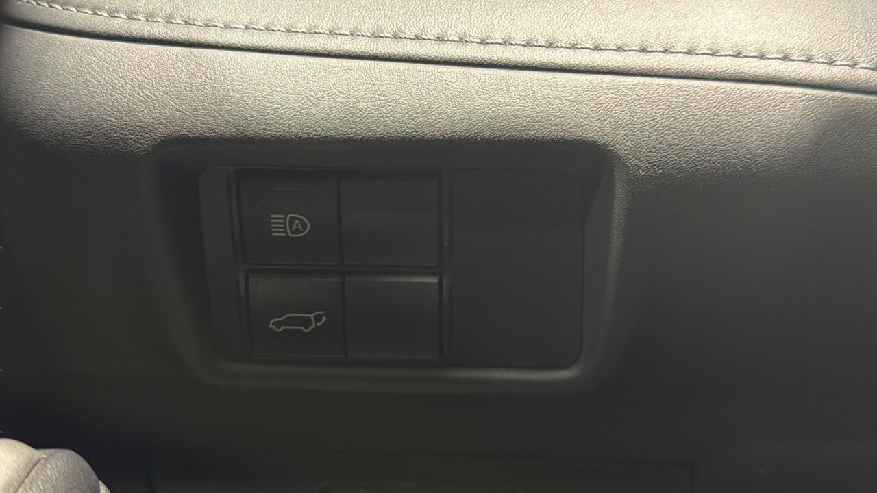 2021 Toyota Highlander XLE Sherwood Park AB