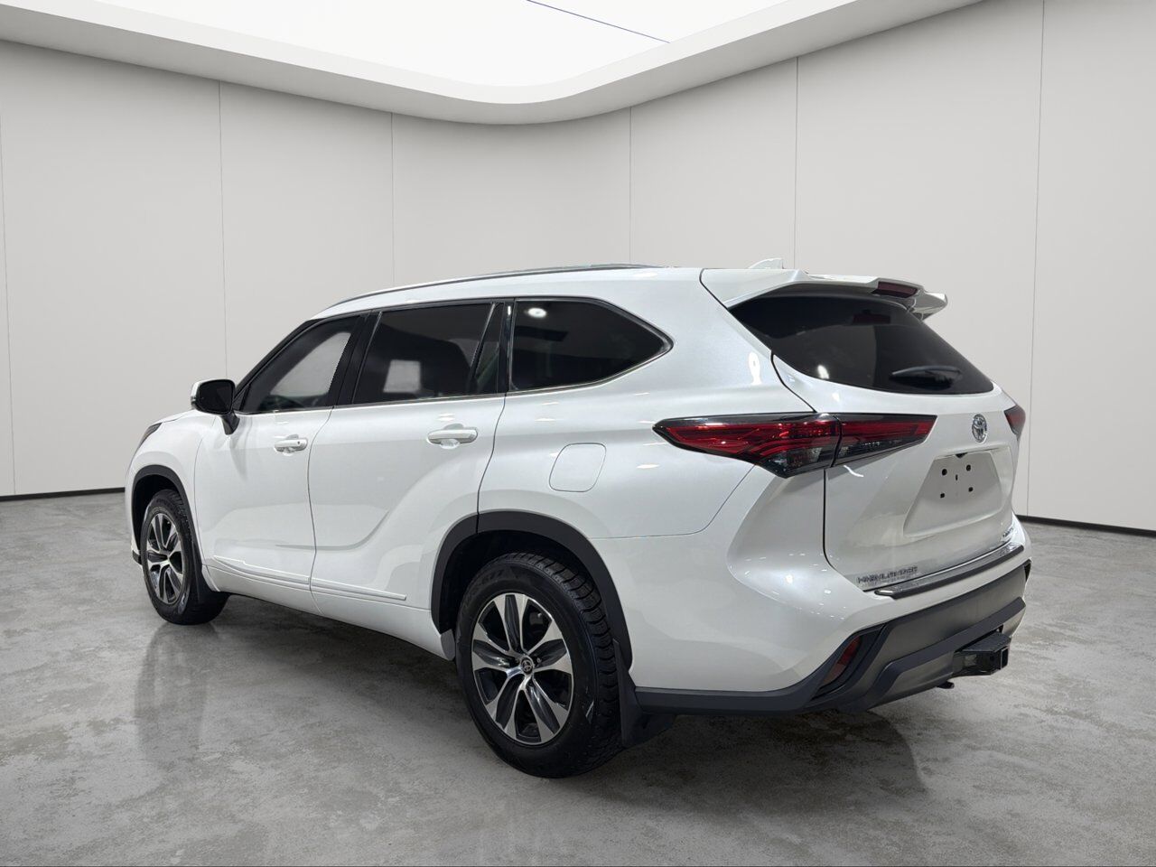 2021 Toyota Highlander XLE Sherwood Park AB