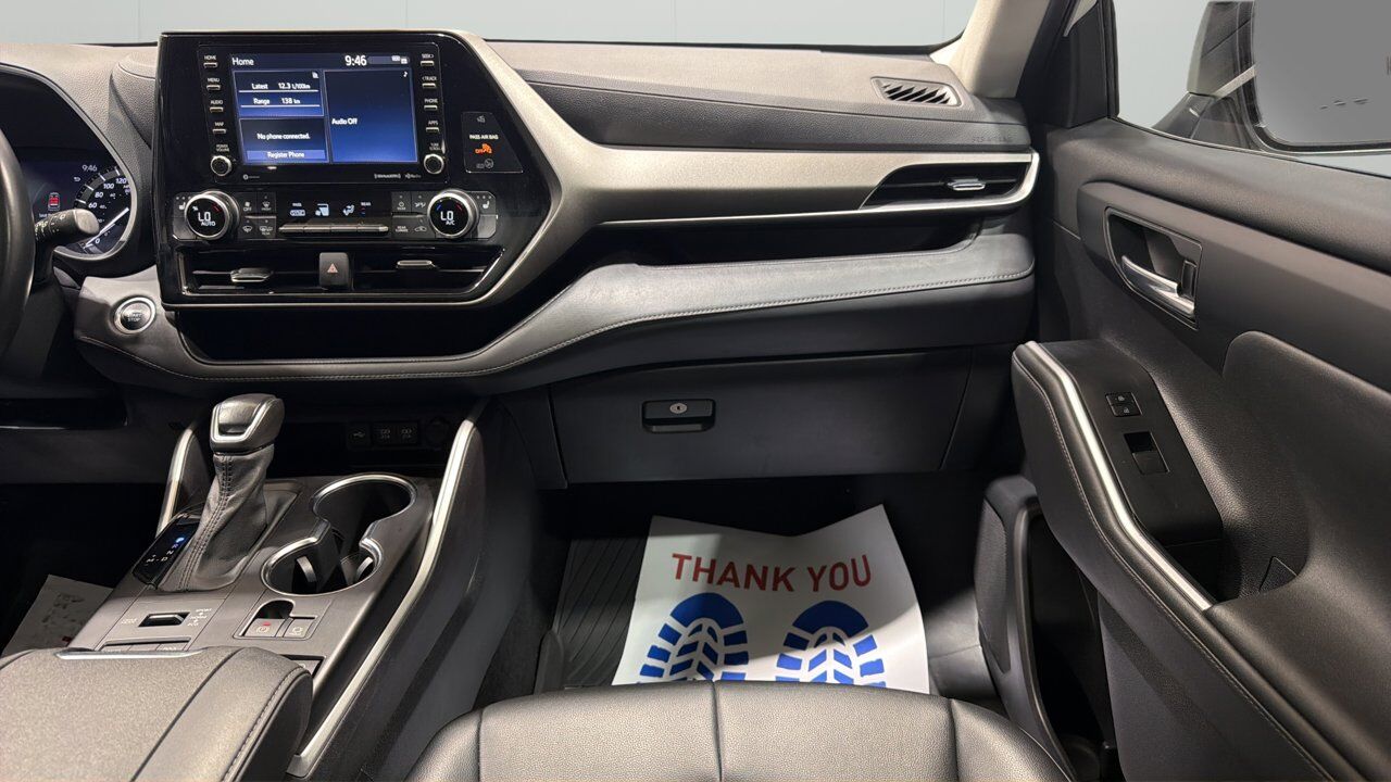 2021 Toyota Highlander XLE Sherwood Park AB
