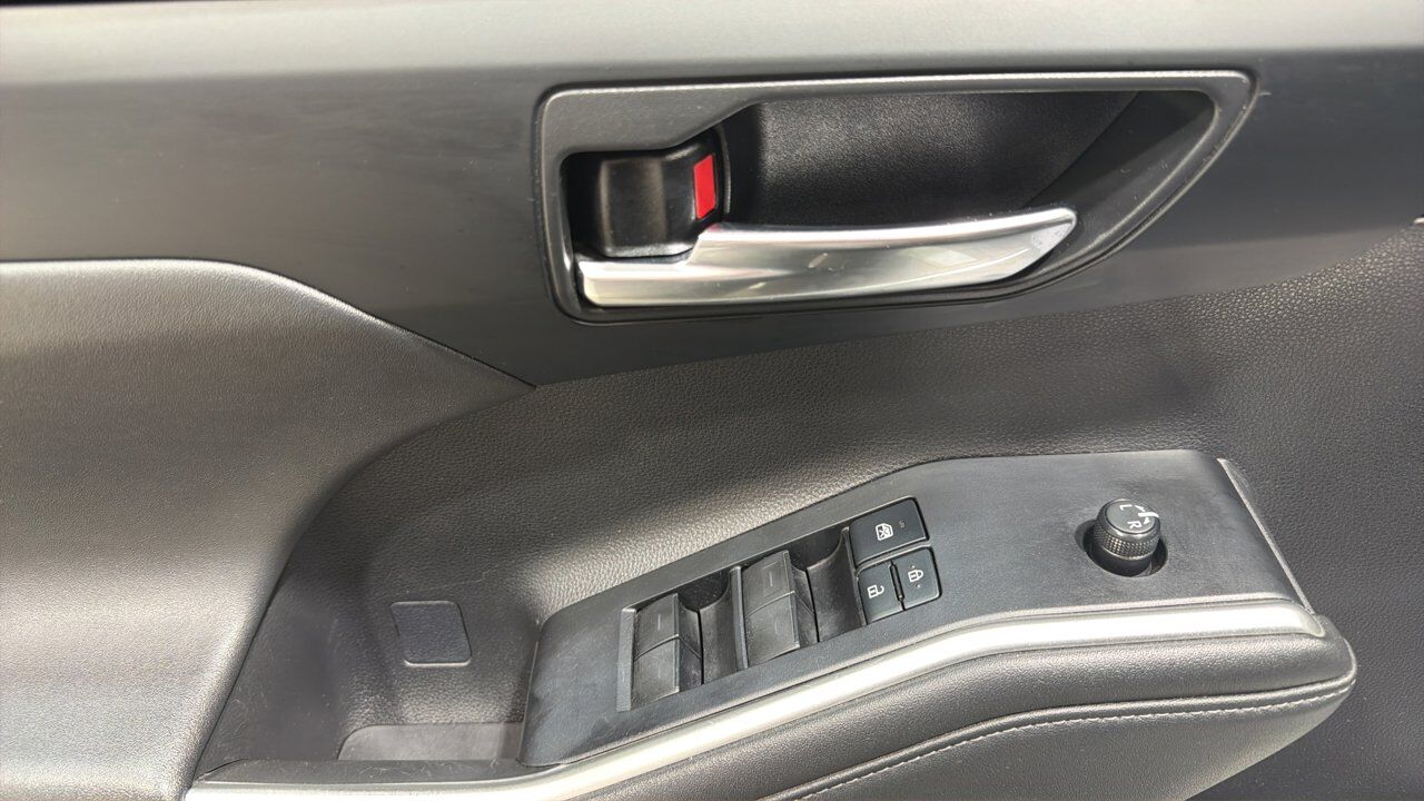 2021 Toyota Highlander XLE Sherwood Park AB