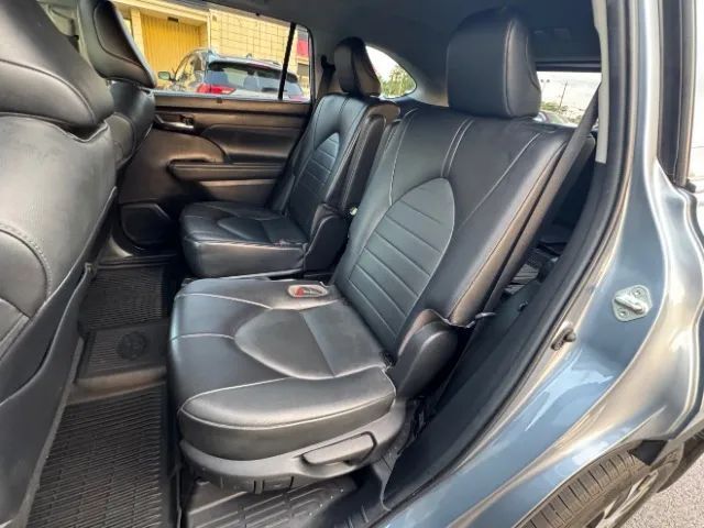 2021 Toyota Highlander XLE Sport Utility 4D Cincinnati OH