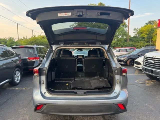 2021 Toyota Highlander XLE Sport Utility 4D Cincinnati OH