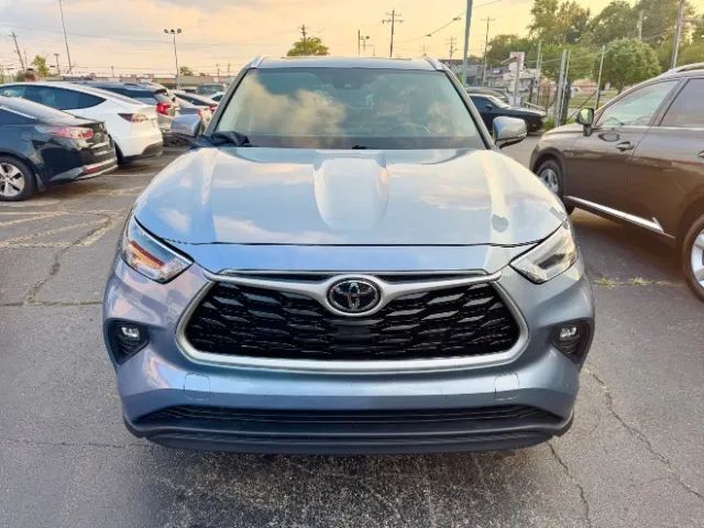 2021 Toyota Highlander XLE Sport Utility 4D Cincinnati OH