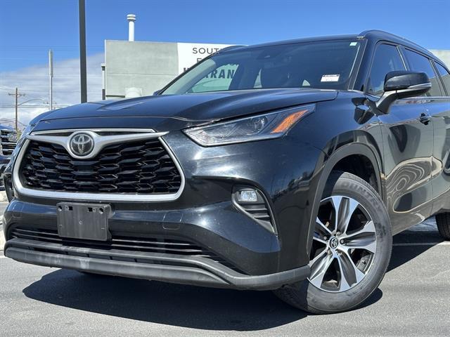 2021 Toyota Highlander XLE Tucson AZ