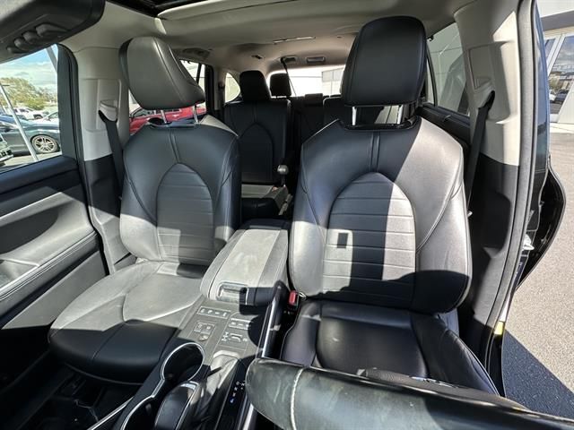 2021 Toyota Highlander XLE Tucson AZ