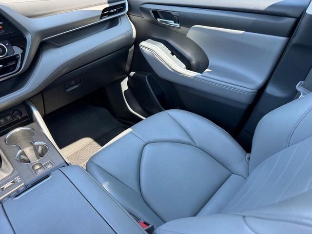 2021 Toyota Highlander XLE Farmington MO