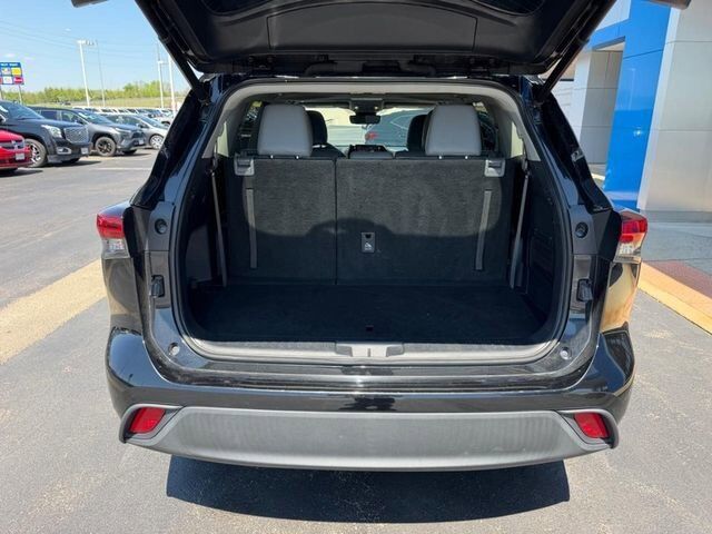 2021 Toyota Highlander XLE Farmington MO