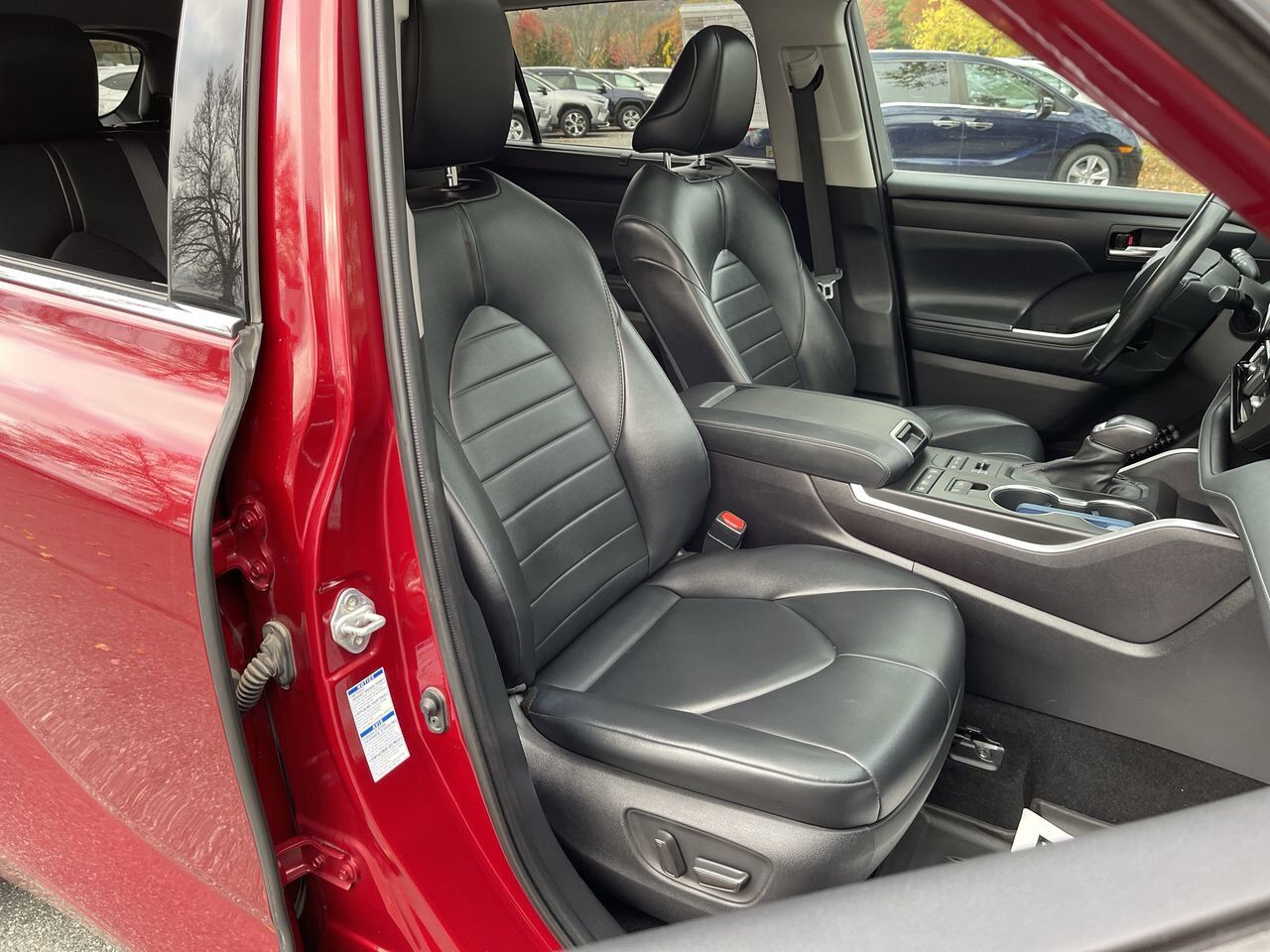 2021 Toyota Highlander XLE White River Junction VT