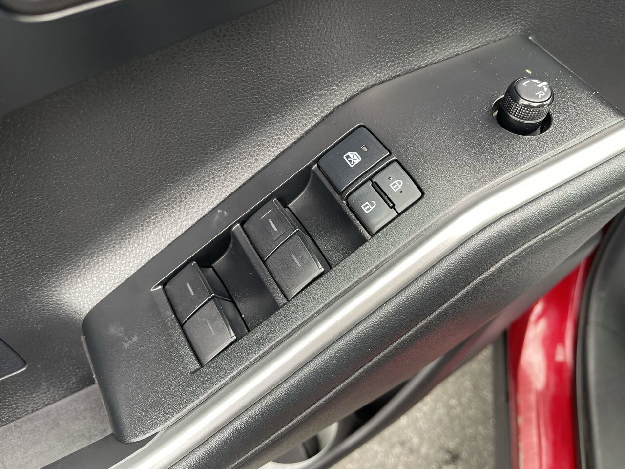 2021 Toyota Highlander XLE White River Junction VT