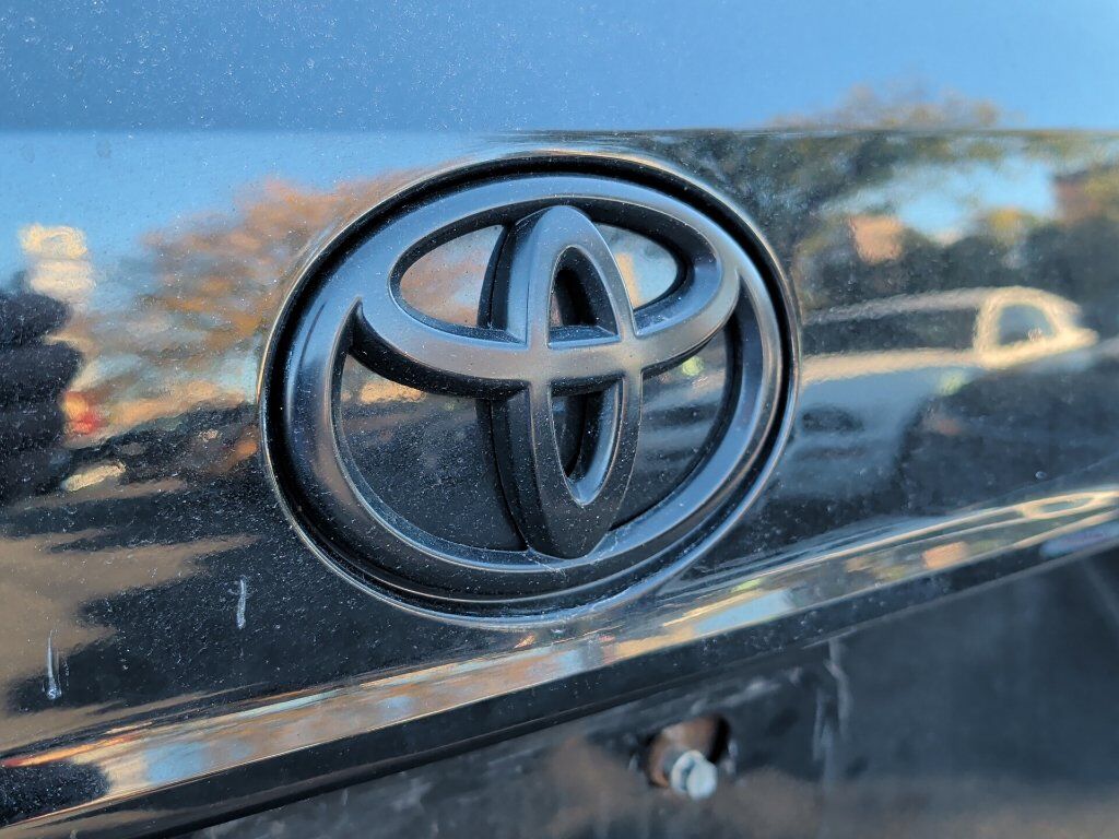 2021 Toyota Highlander XLE Worcester MA