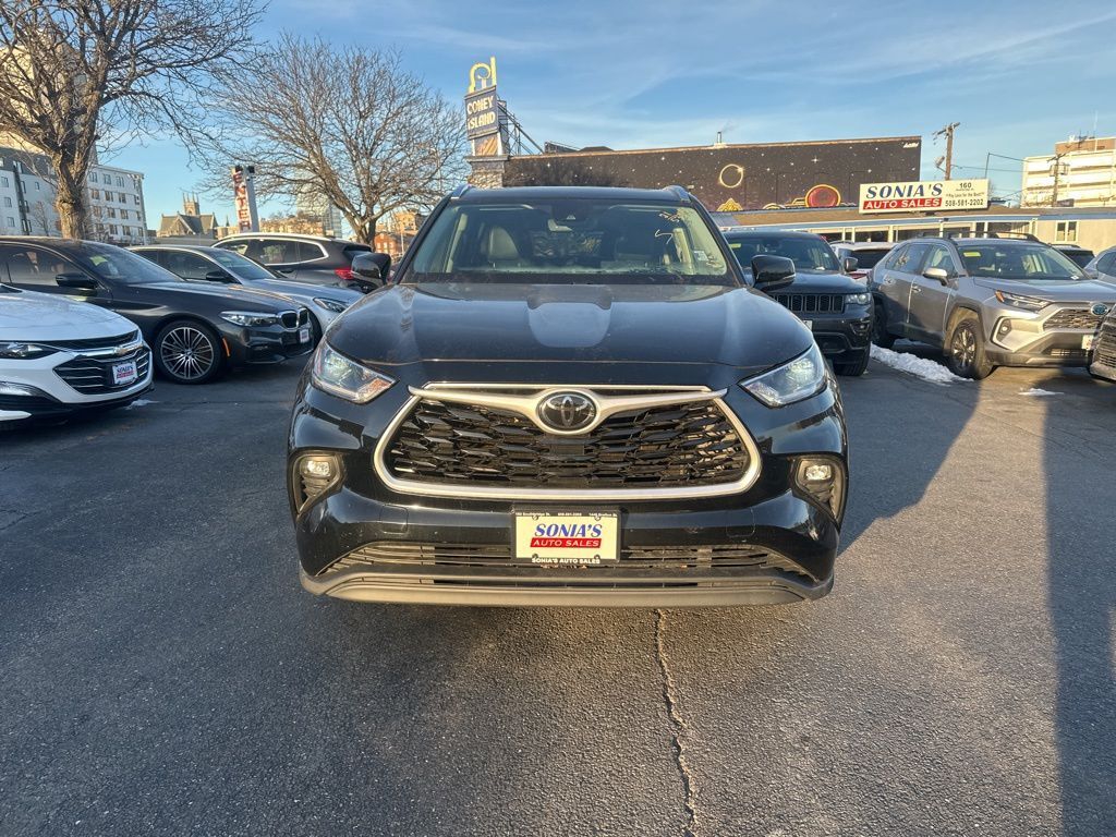 2021 Toyota Highlander XLE