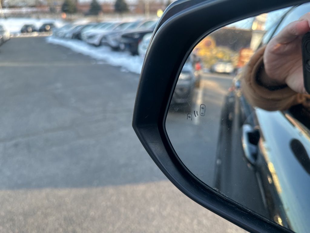 2021 Toyota Highlander XLE Worcester MA