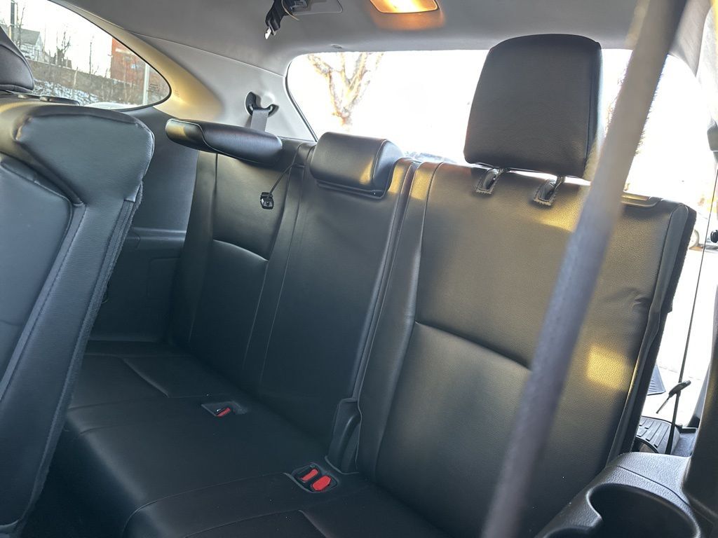 2021 Toyota Highlander XLE Worcester MA