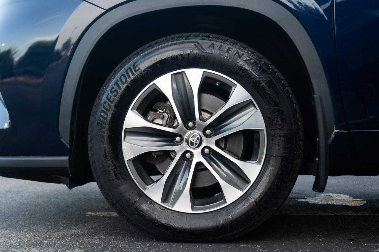 2021 Toyota Highlander XLE Yonkers NY