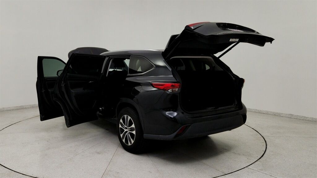 2021 Toyota Highlander XLE Laurel MD